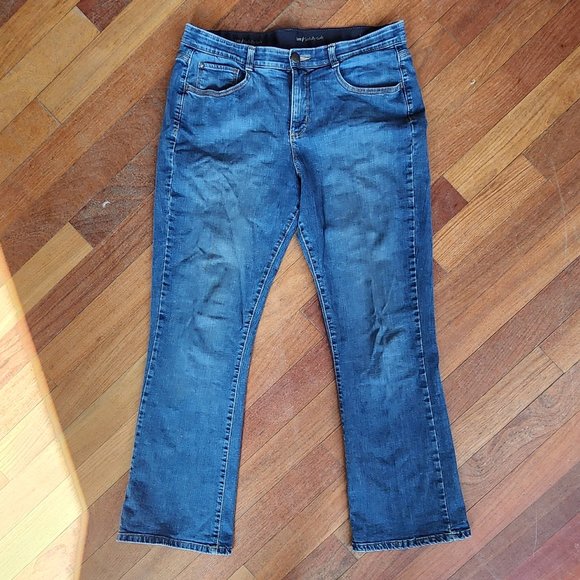 Lee Sinfully Soft Medium Wash Boot Cut Jeans Size 14 Medium - Picture 4 of 14